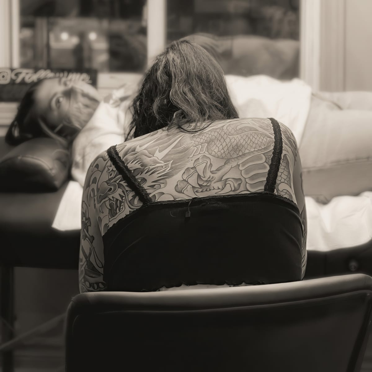 Natasha Smith at work in the studio, black and white